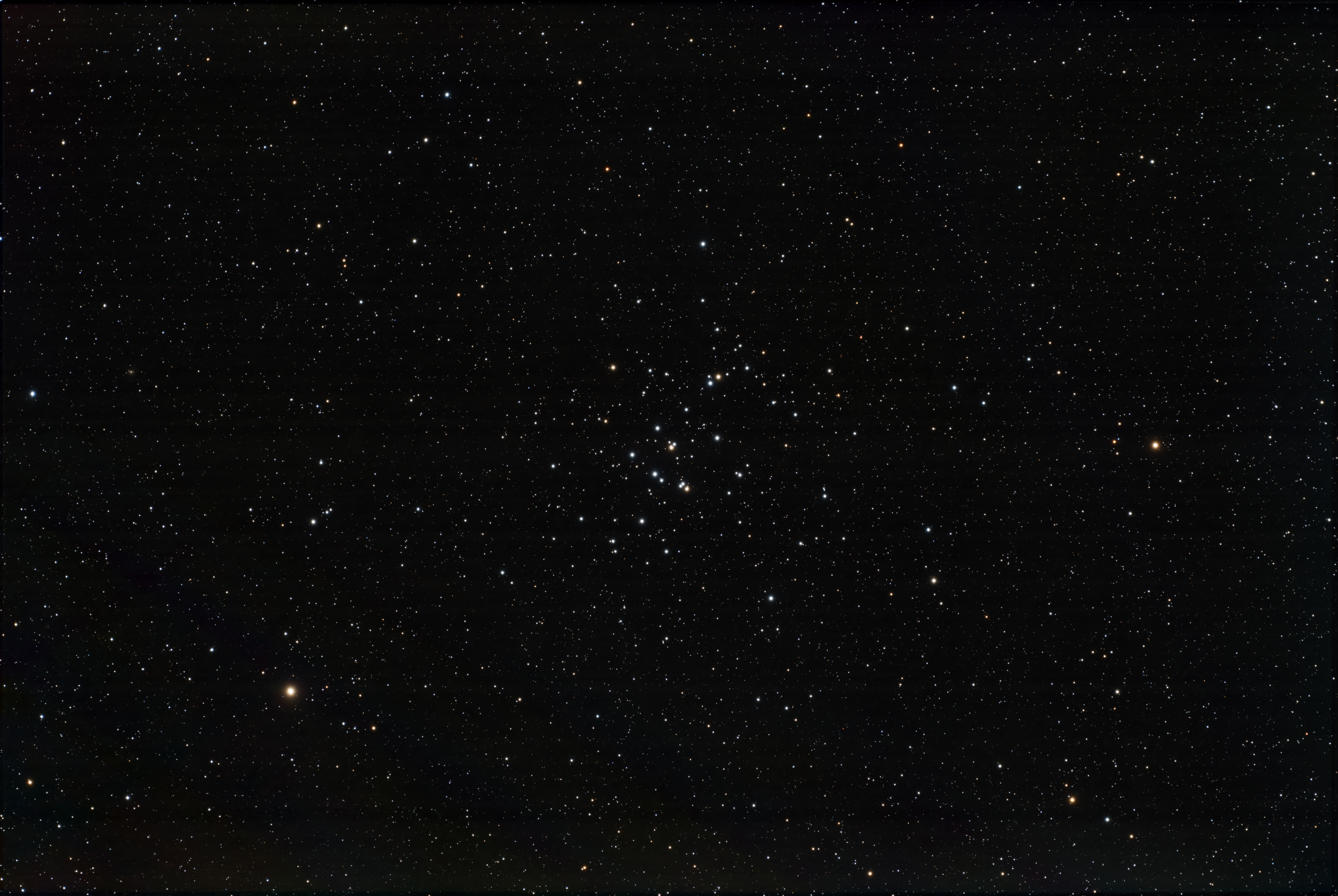 M44